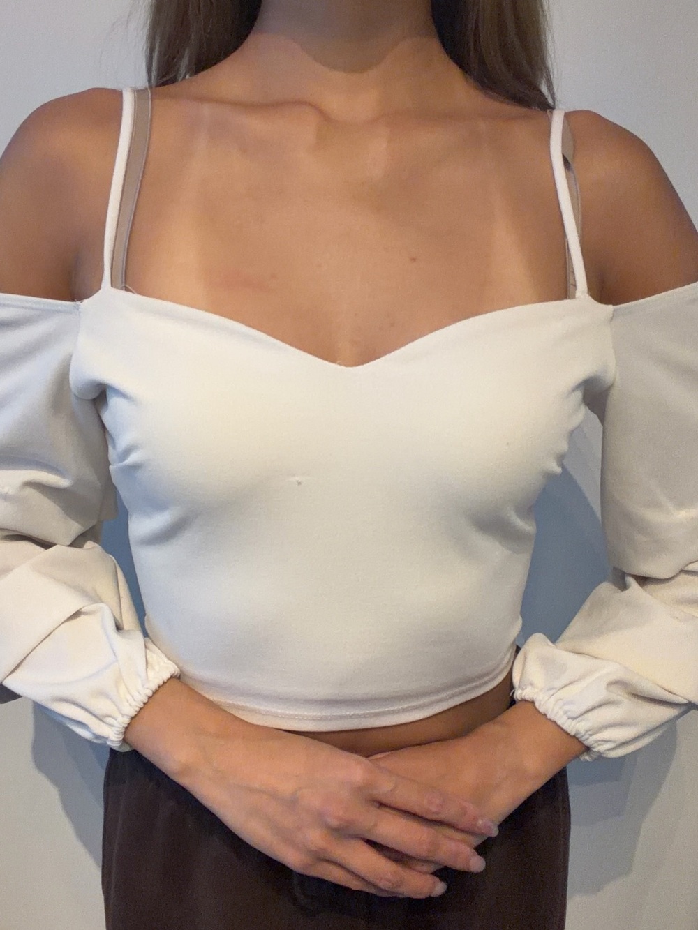 Cold-Shoulder Sweetheart Crop Top in White